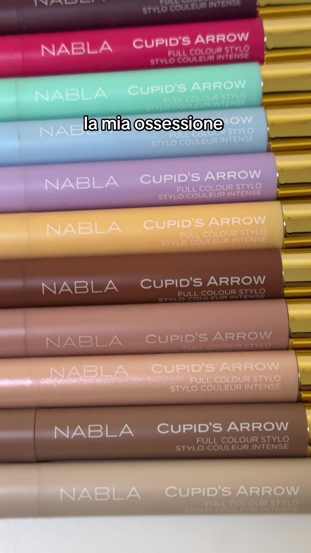 TikTok post by @pa_makeup15 for NABLA Cosmetics. Caption reads: [...] vedere all'azione? 🌈 @NABLA Cosmetics....