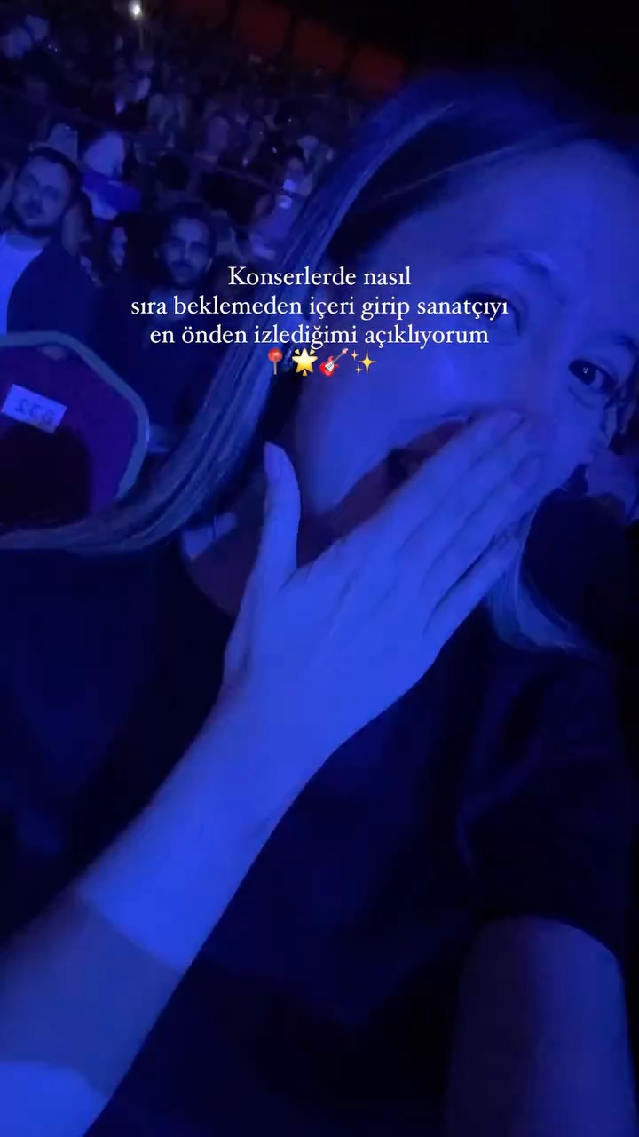 Instagram post by @begumozcn for Bubilet. Caption reads: Sevdiğiniz sanatçının konserine hiç sıra....