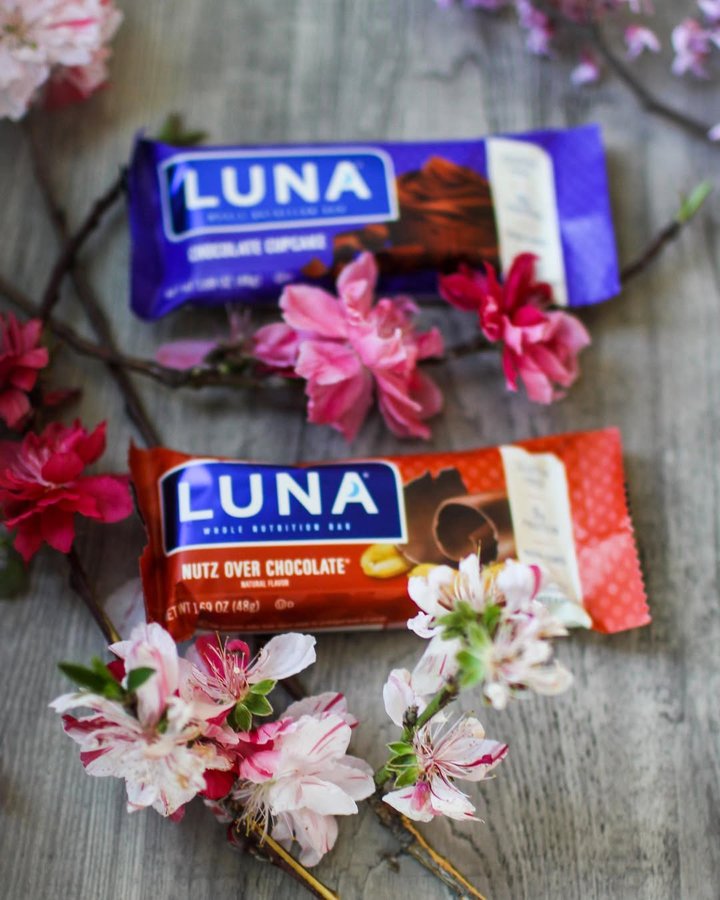 Instagram post by @theburmesemom for LUNA Bar. Caption reads: #ad Thank you @LUNAbar for celebrating [...].