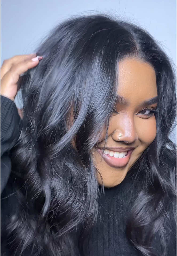 TikTok post by @kaylamyers_ for Beachwaver. Caption reads: [...] life just landed in SA! 🤭 The new....
