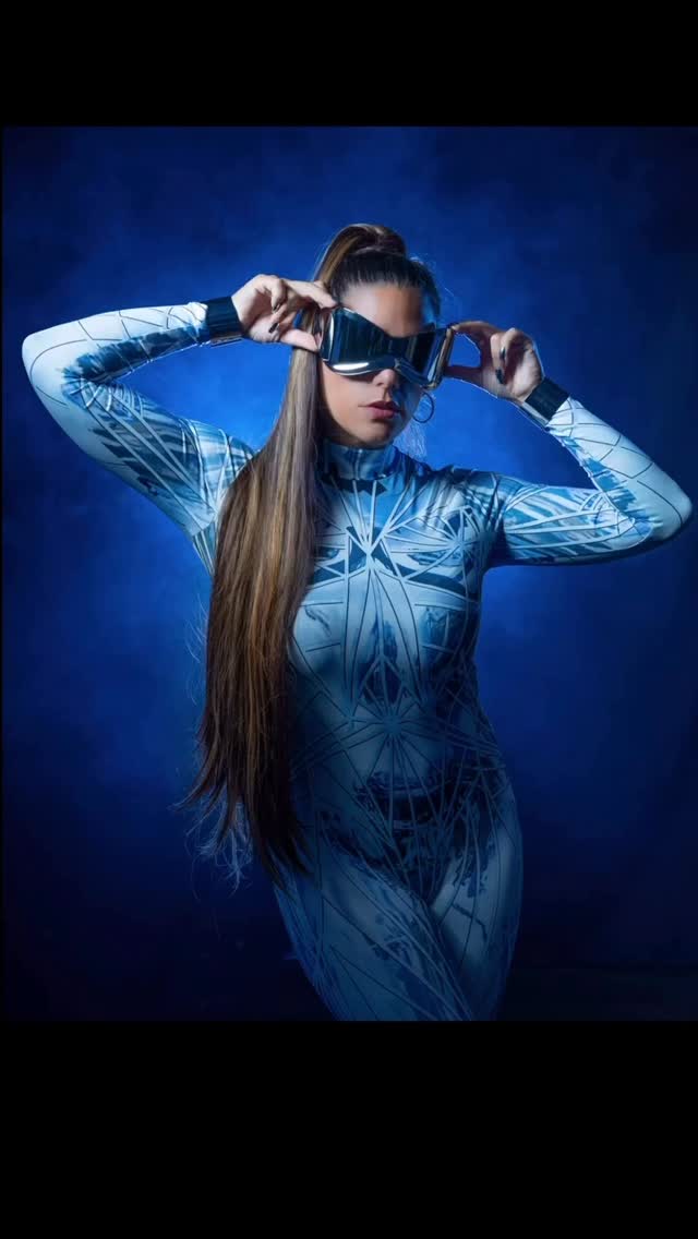 Instagram post by @danimackphotography for Westcott Lighting. Caption reads: [...] inspired shoot using Mylar and....