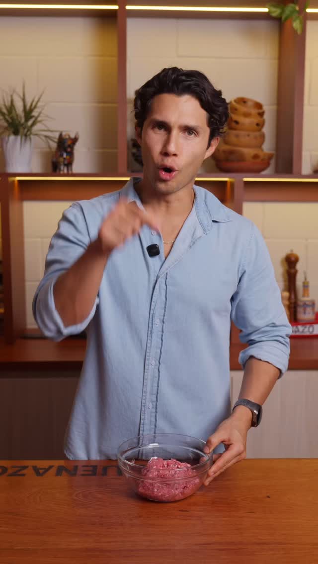 Instagram post by @rodrigofernandini for Huawei Mobile France. Caption reads: No cocino solo.
Mi nuevo sous-chef también mide mi....