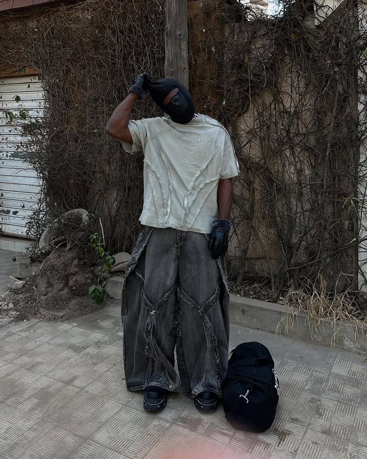 Instagram post by @ghost_outfit__ for Personsoul. Caption reads: [...] on my best top 5 street wear brand....