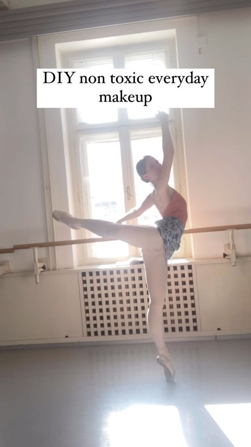 Instagram post by @olyveya for Clara & Fritz. Caption reads: DIY non toxic make up, you won’t be sweating in....