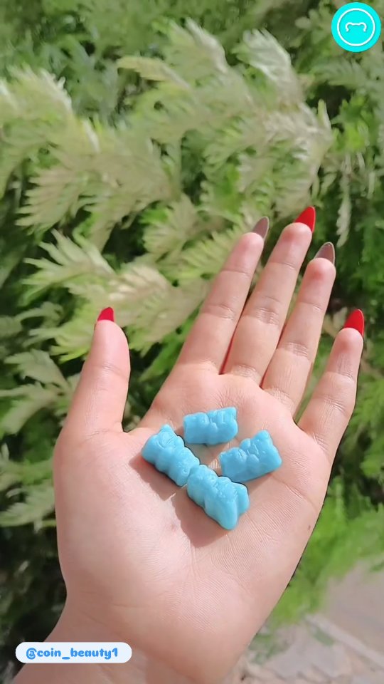 Instagram post by @coin_beauty1 for SugarbearPRO. Caption reads: 𝖚𝖓𝖇𝖔𝖝𝖎𝖓𝖌 ˢᵁᴳᴬᴿᴮᴱᴬᴿ🎁🧸

𝕊𝕌𝔾𝔸ℝ𝔹𝔼𝔸ℝ....