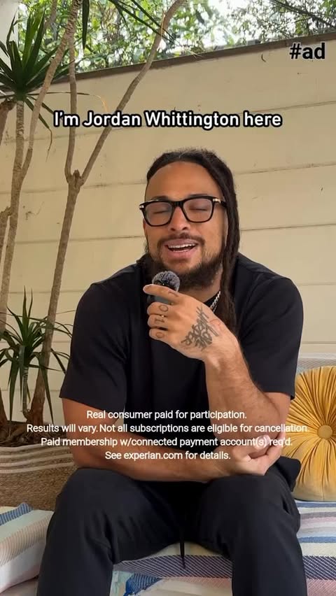 Instagram post by @yaton for Experian. Caption reads: [...] I manage it — shoutout to @experian for....