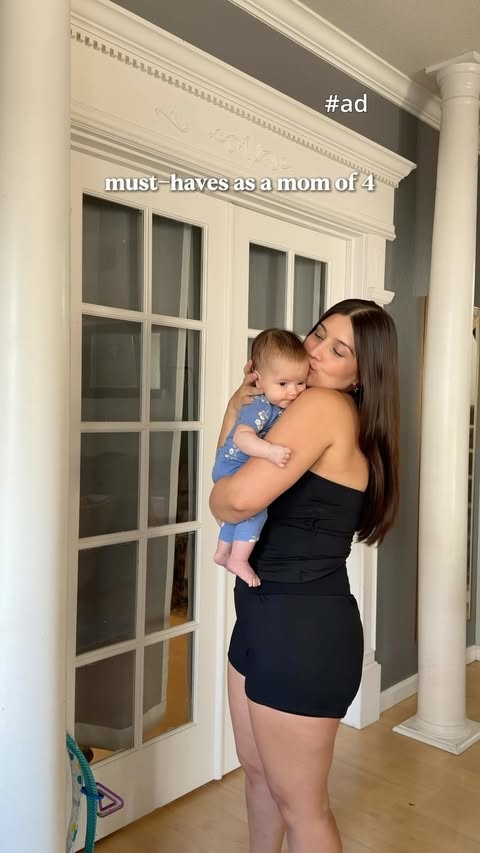 Instagram post by @jessicafloriolli for Mommy's Bliss. Caption reads: [...] that I’ve used with all the kiddos!....