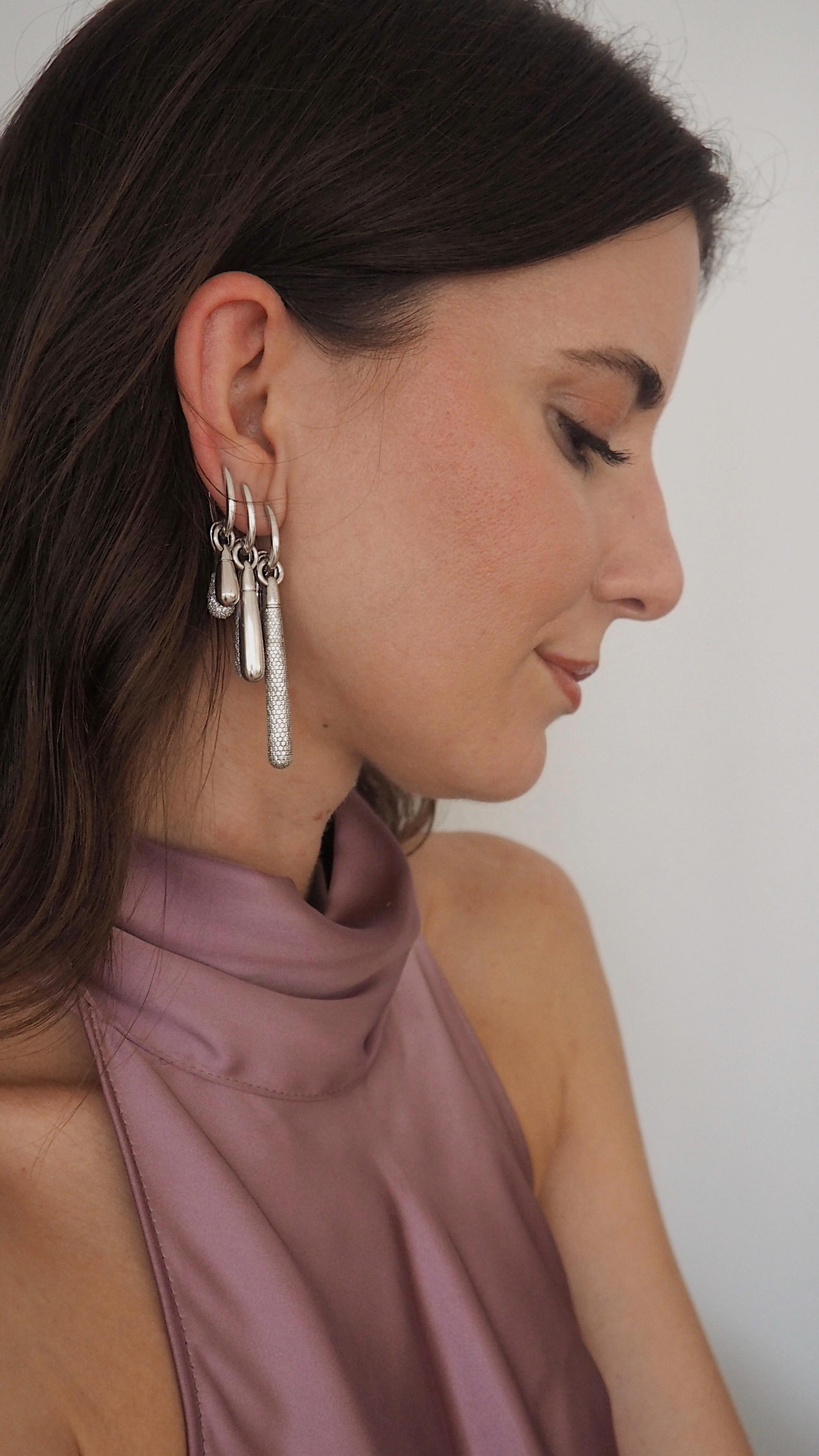 Instagram post by @yasminacardenal for PDPAOLA. Caption reads: 10 icons 10 years @pdpaola_jewelry 
*ad.