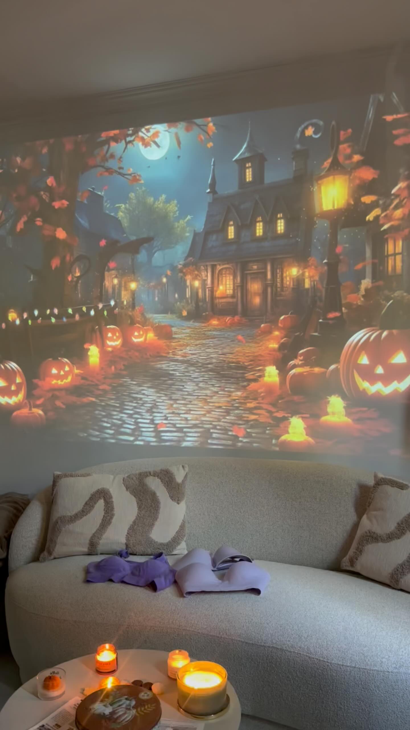 Instagram post by @teklagugusiani for Underoutfit. Caption reads: I am so obsessed with ✨@underoutfit #underoutfit....