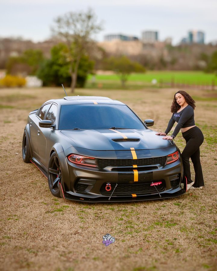 Instagram post by @officialpuertoricanprincess for 10 Second Racing. Caption reads: [...] 🏎️ @ayedrank . . . Sponsored by....