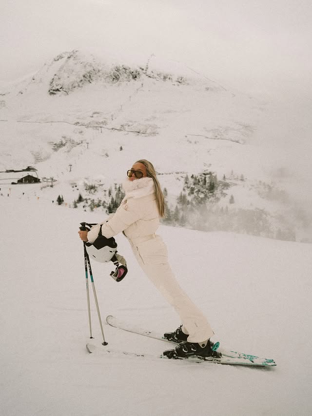 Instagram post by @beurl for RUDSAK. Caption reads: [...] him. We loooove a cute ski combinaison....
