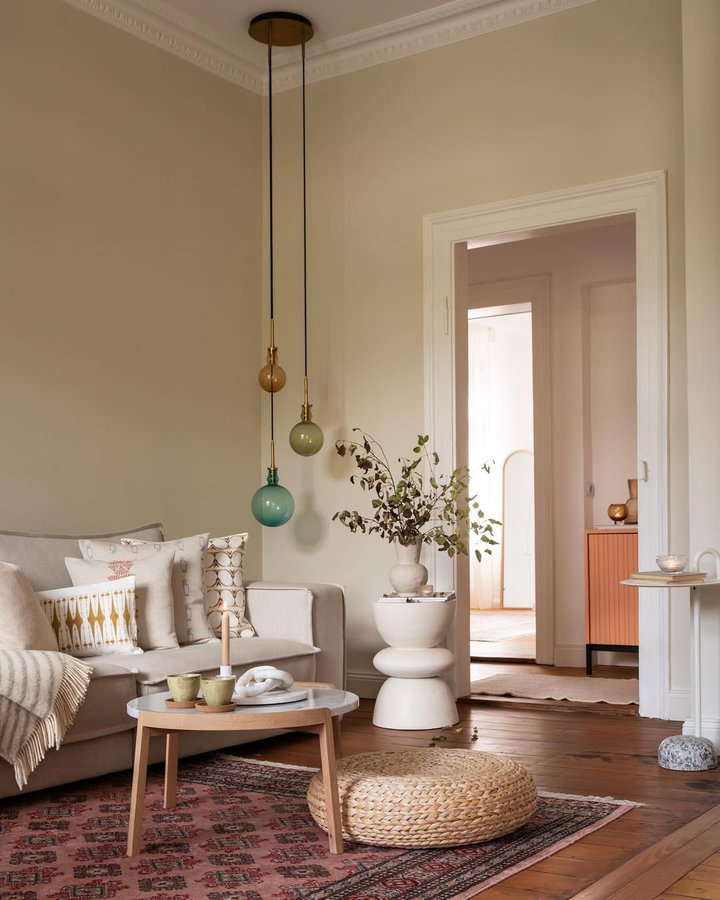 Instagram post by @homeinheidelberg for MyDomaine. Caption reads: Enjoying the long weekend cuddled by these....