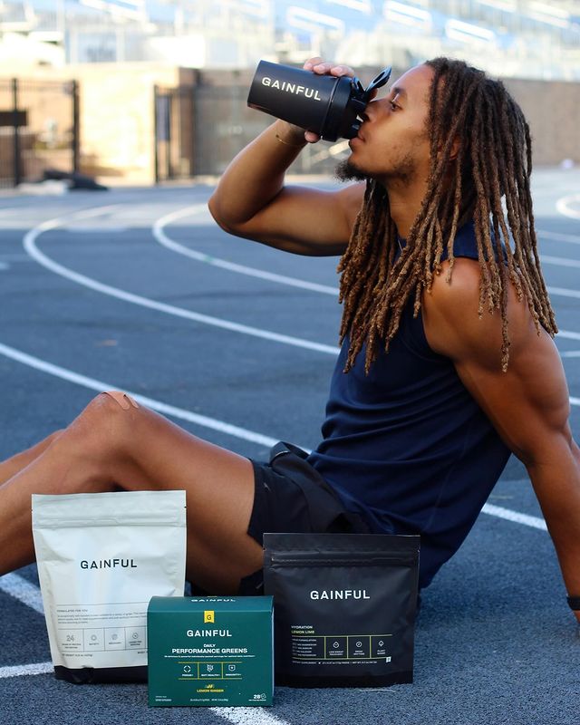 Instagram post by @jay_.ricketts for Gainful. Caption reads: [...] nutrition = Peak performance! Thats why....