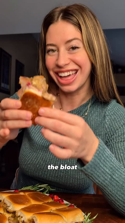 Instagram post by @shesthetea for Daiya Foods. Caption reads: [...] sliders but make them bloat free with....