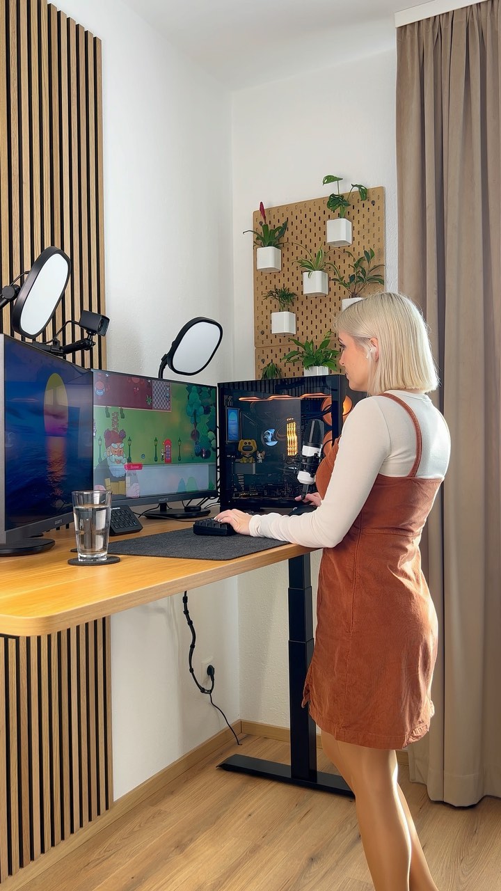 Instagram post by @bella__banane for FlexiSpot. Caption reads: [...] the Brand day sale to save some money:....