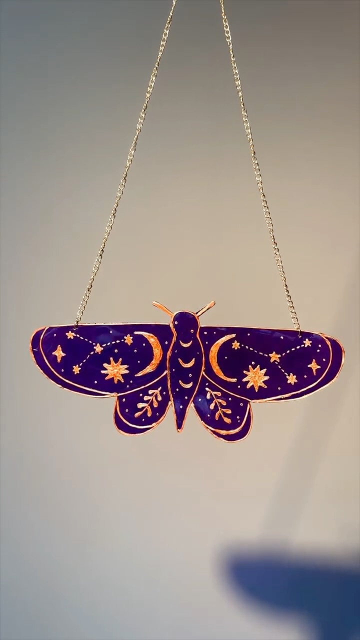 Instagram post by @tinalemac for Rit Dye. Caption reads: Who knew dyeing acrylic was this easy?! Thanks to....