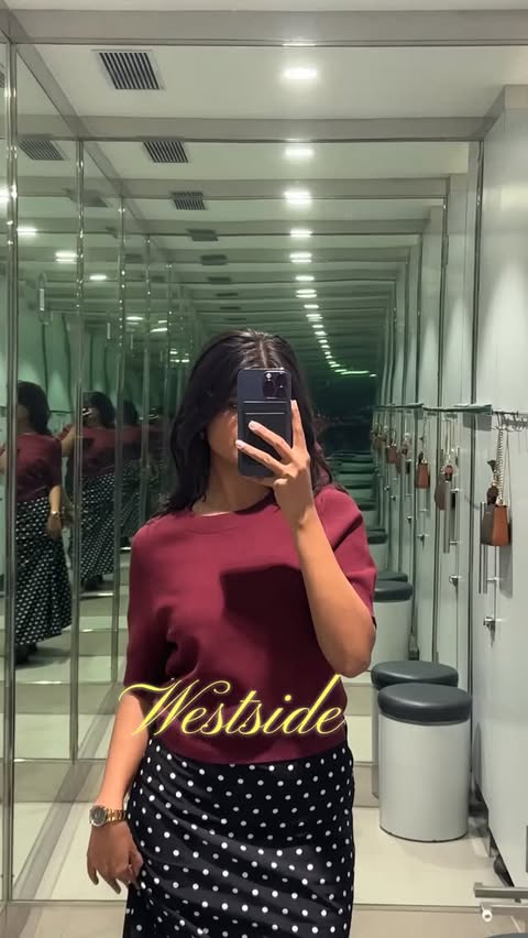 Instagram post by @deeplystyled_ for Westside Stores. Caption reads: Westside sale is live!! 🤌🏽
.
.
.
.
#westsidesale....