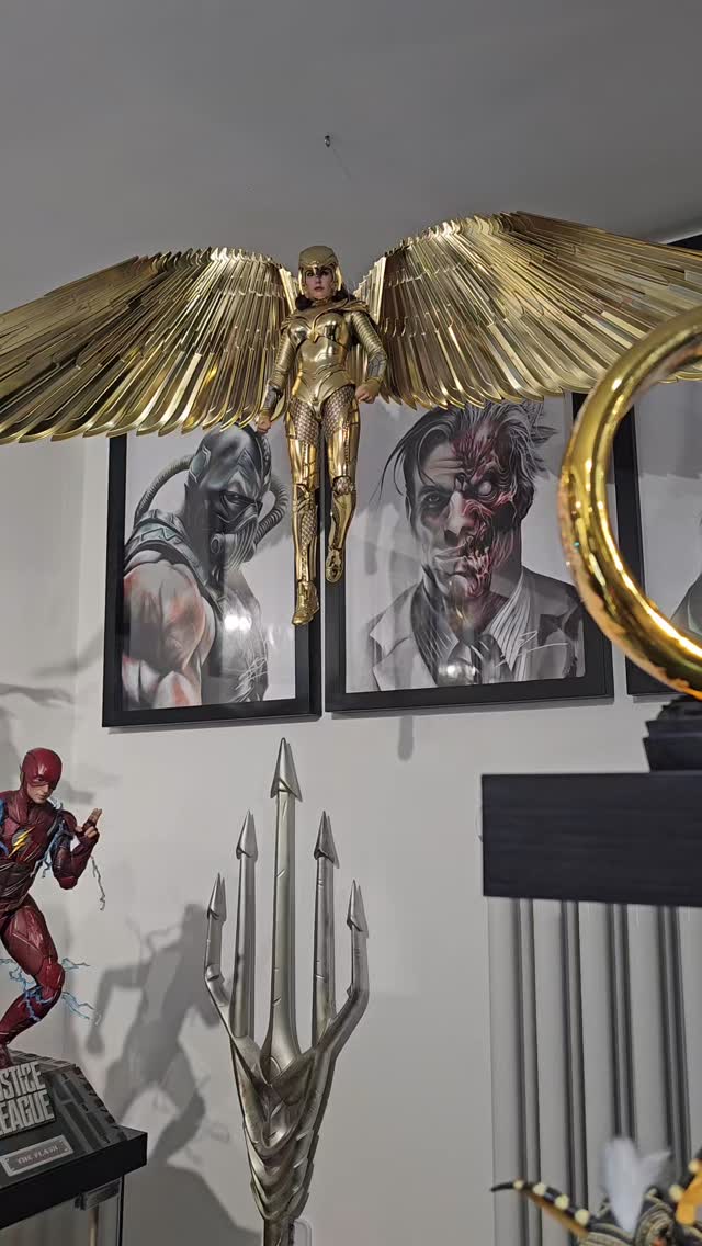 Instagram post by @ukpopcollector for Zavvi. Caption reads: Some DC goodness ... checkout that artwork behind....