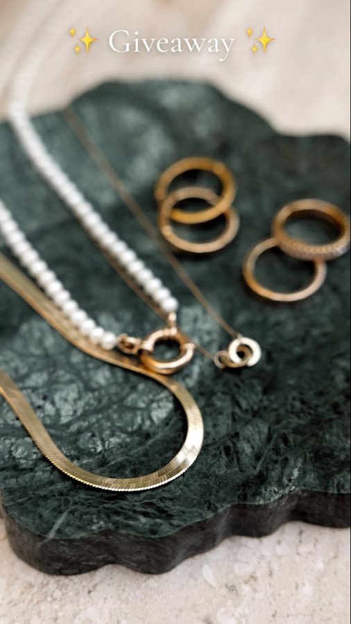 Instagram post by @xomacenna for Aurate New York. Caption reads: GIVEAWAY ✨ In celebration of my jewelry and....