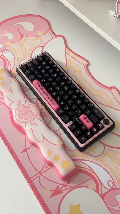 Instagram post by @cozy.cess for Chilkey. Caption reads: [...] black x pink keyboard ever—the Chilkey Paw....