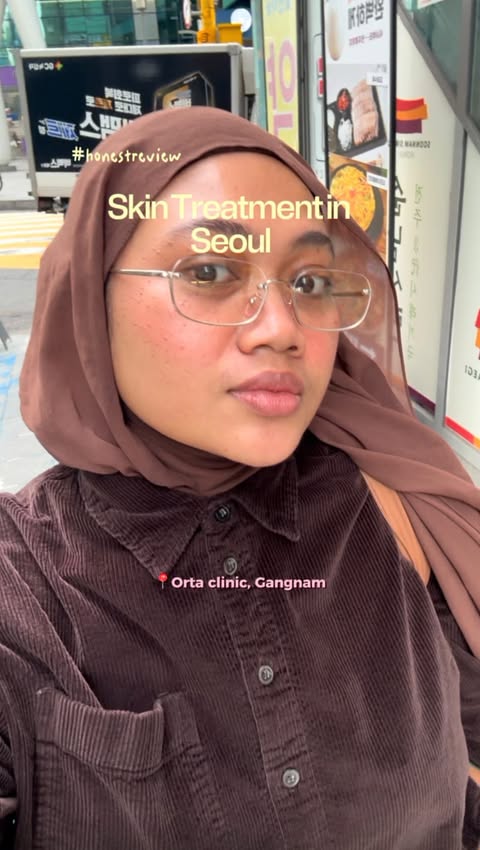 Instagram post by @zarithatiqa for Orta Clinic. Caption reads: [...] mana kan? Here you go! I buat dekat....