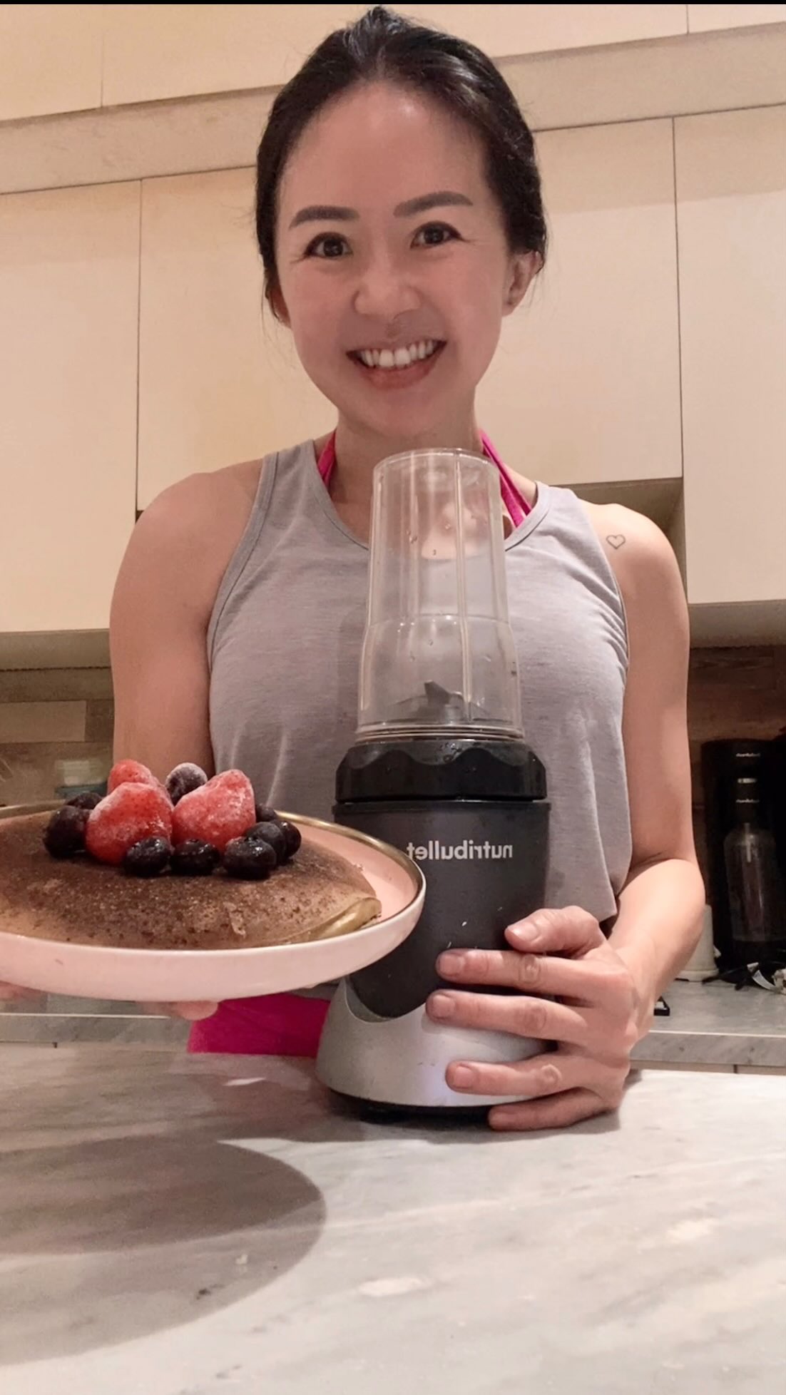 Instagram post by @mariahabits for Nutribullet. Caption reads: My all time breakfast fav!!!

Mau lagi cutting or....