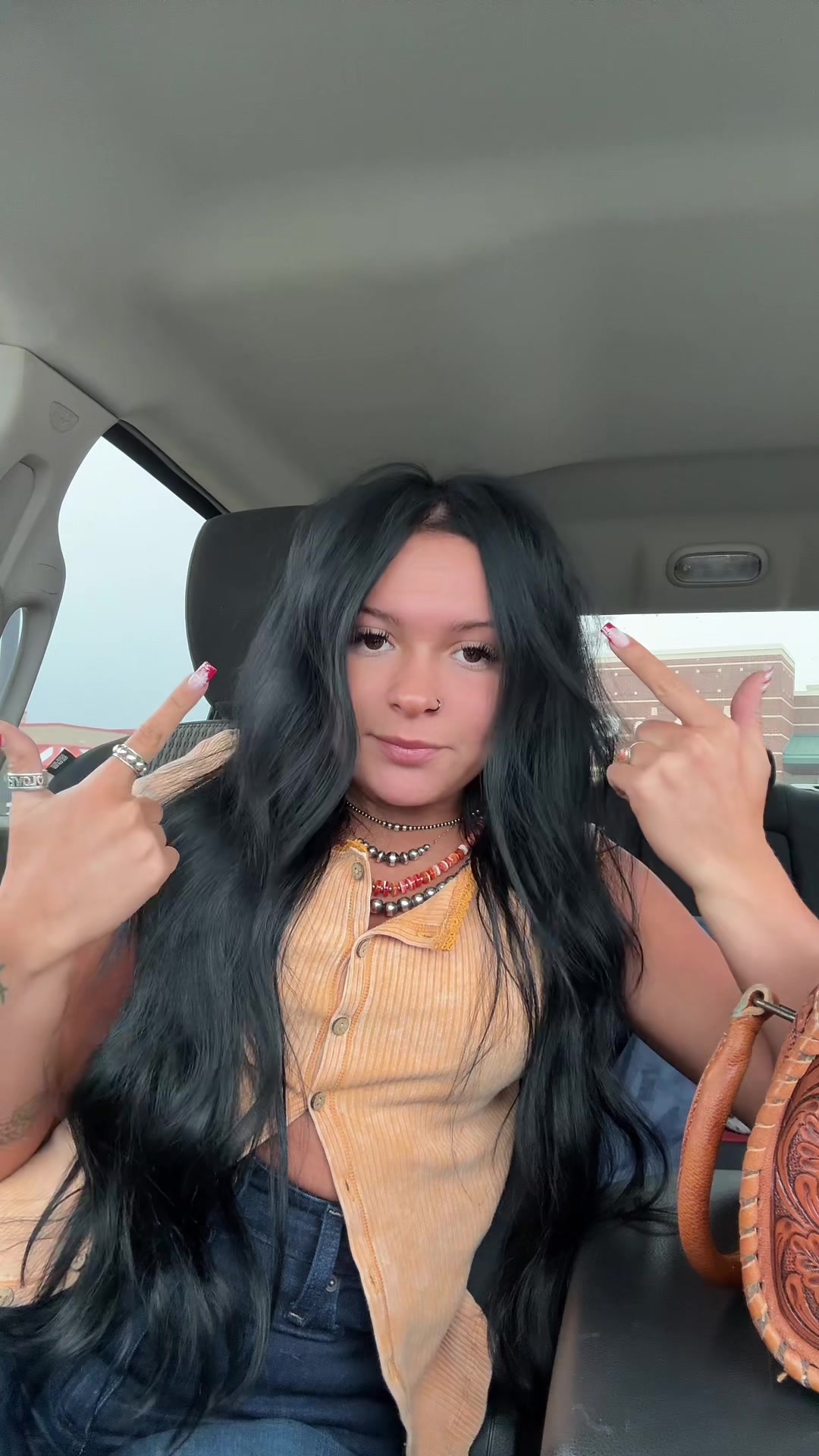 TikTok post by @claudssssk for AMAXY Beauty. Caption reads: it's so good! @AMAXY Haircares .