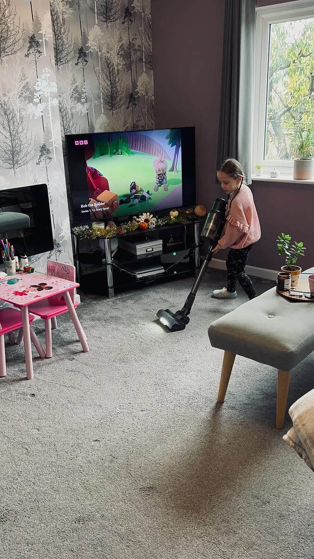 Instagram post by @squeakygemlife for Theseepcompany. Caption reads: Clean with me and my little helper 🥹🩷

Ad |....