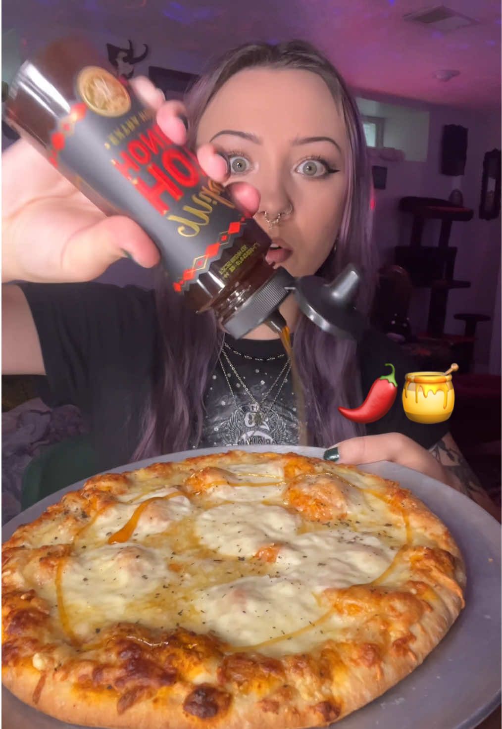 TikTok post by @jebstank for Mike's Hot Honey. Caption reads: [...] #hothoney #spicyhoney #spicy #honey....