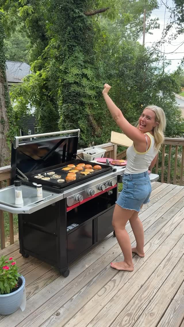 Instagram post by @ashleyklemieux for Weber Grills. Caption reads: [...] the whole family with me on my new....