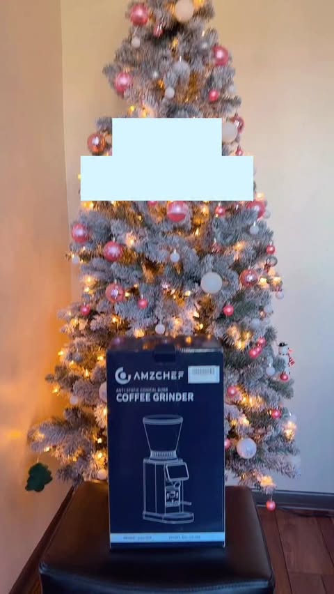 Instagram post by @tubii35.5 for AMZCHEF. Caption reads: [...] of my perfect heart ✨☕️ Thank you @amzchef....