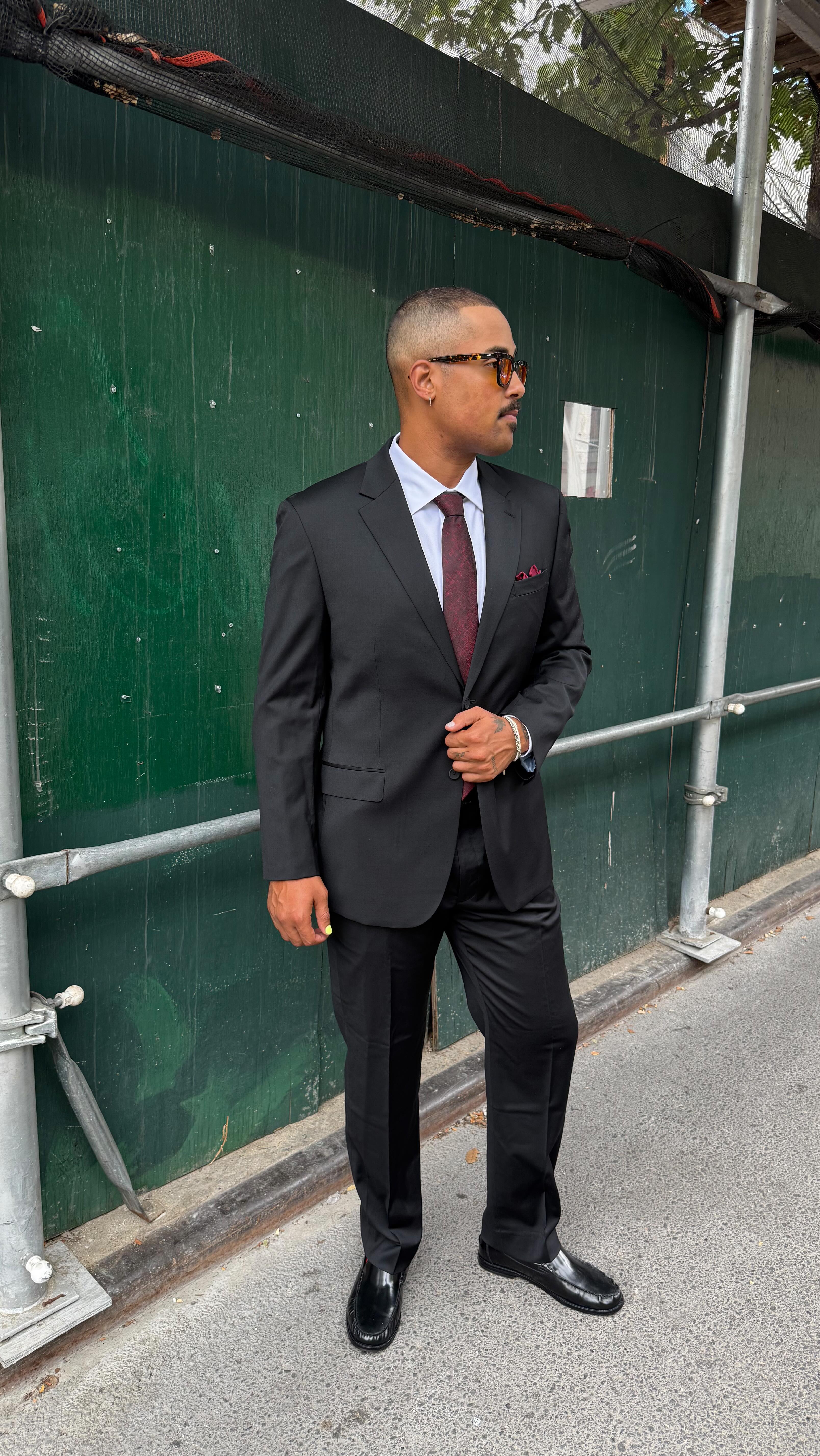 Instagram post by @fritooo_95 for Men’s Wearhouse. Caption reads: Don’t say I didn’t warn you about inviting me to....