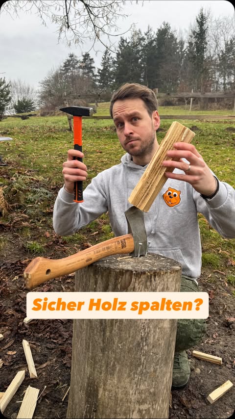 Instagram post by @julianmediahouse for OBI Österreich. Caption reads: Sicher Holz spalten – ganz ohne teuren....