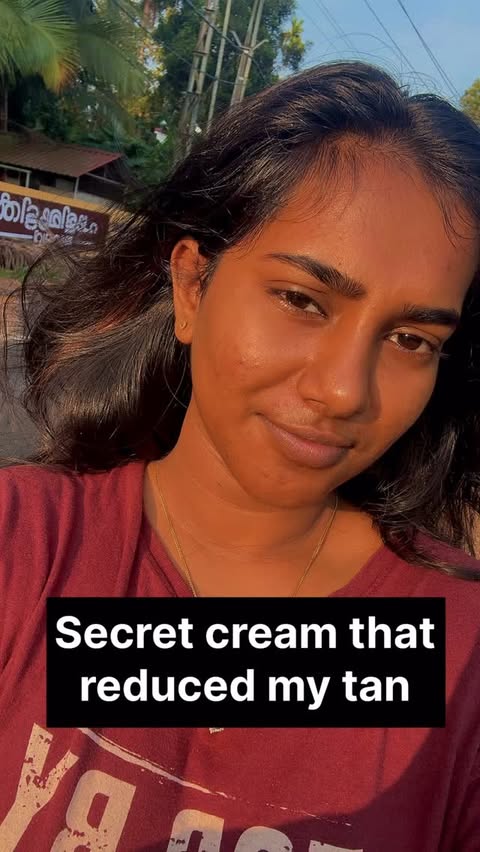 Instagram post by @devika.deepakumar_ for Molecular Company. Caption reads: Comment for link🔗.