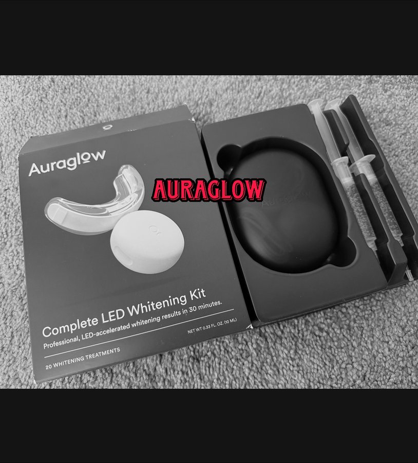 Instagram post by @impressedbybree for AURAGLOW. Caption reads: @auraglow @stackinfluence level up your teeth....