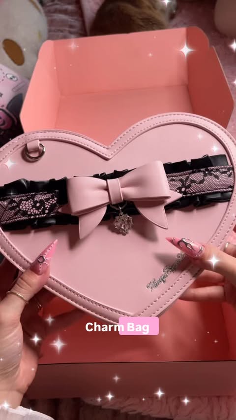 Instagram post by @michigohime for Honeypepperix. Caption reads: [...] — 𝒉𝒂𝒔𝒉𝒕𝒂𝒈𝒔 🎀 #michigohime....