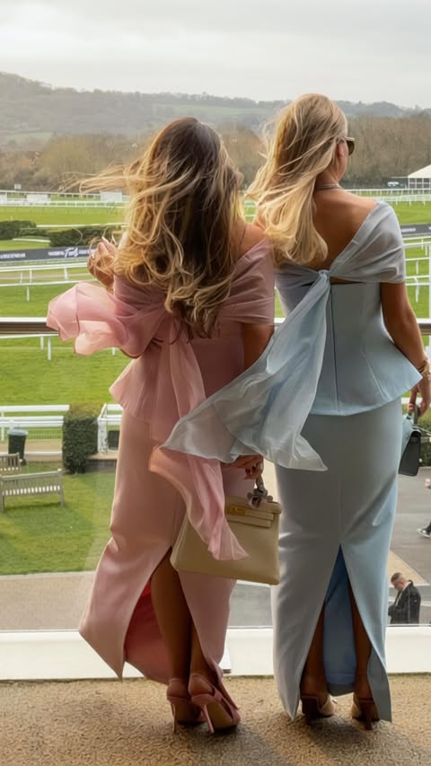 Instagram post by @teresawebster_ for Club L London. Caption reads: [...] us 👯‍♀️🩵🩷 Day at the races with....