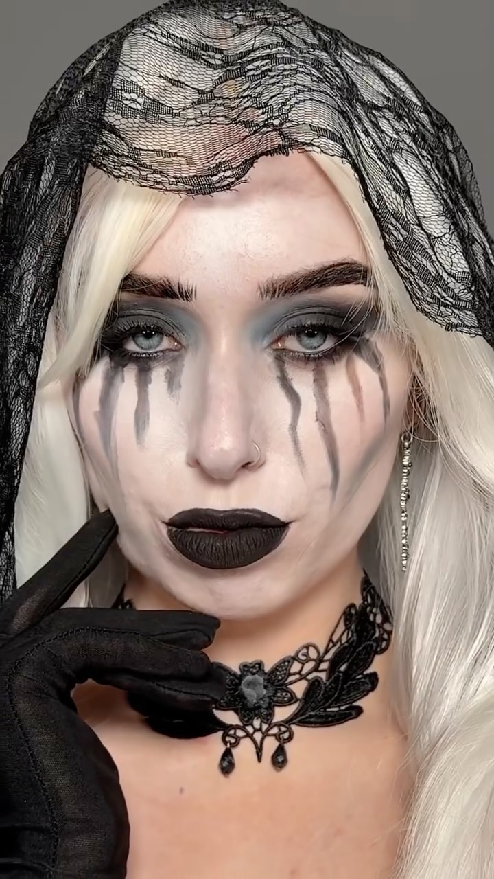 Instagram post by @emmafarrellmakeup for Essence Cosmetics. Caption reads: Her wail turns heads. Her makeup stops hearts.....