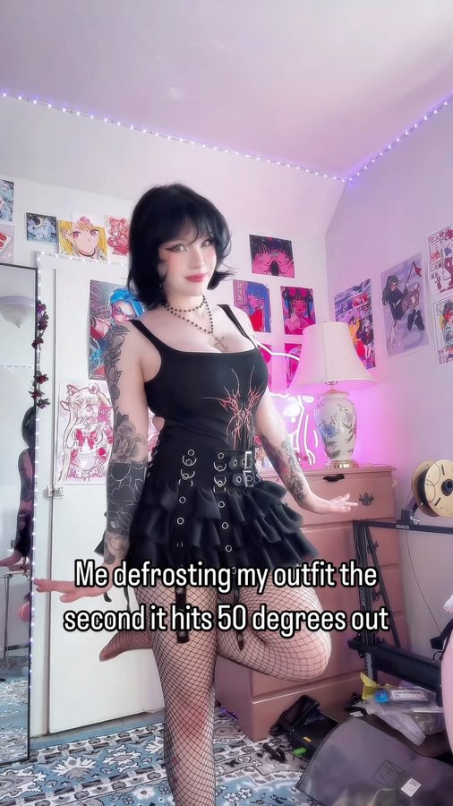 Instagram post by @nixxi.cat for Nevstudio. Caption reads: [...] for spring 😭
Both tops gifted by....