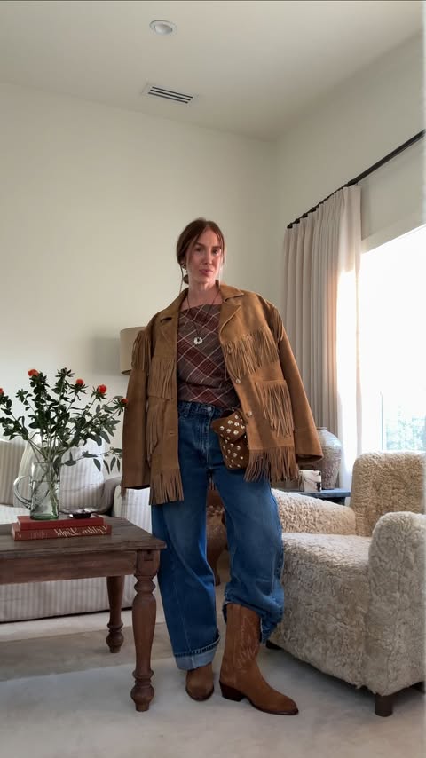 Instagram post by @kelsey_diprima for Tecovas. Caption reads: skirt or jeans for thanksgiving!? Star of the show....