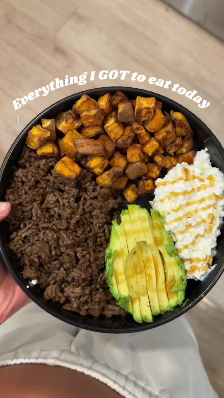 TikTok post by @breeezyt for Purely Elizabeth. Caption reads: Everything I got to eat today as someone who got....