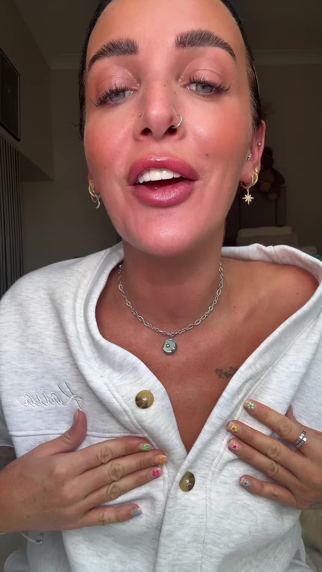 TikTok post by @nicnak88 for Soul Analyse. Caption reads: @Soul Analyse beautiful! Thank you ❤️.