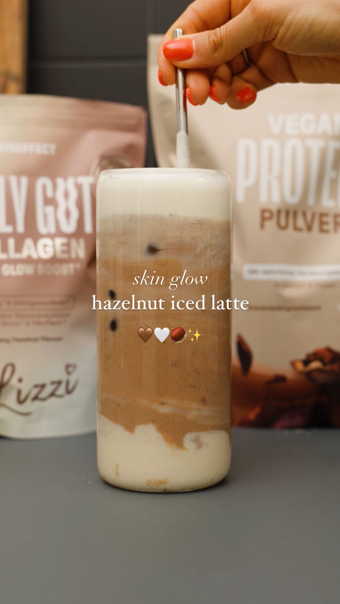 Instagram post by @lizzi1402 for Braineffect. Caption reads: WE ARE LIVE 🤎✨ 

… & deshalb bekommt ihr jetzt....