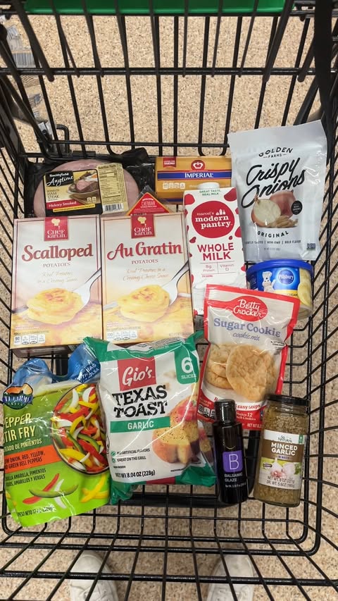 Instagram post by @dtdinners for Dollar Tree. Caption reads: [...] 3-course Christmas dinner from Dollar....