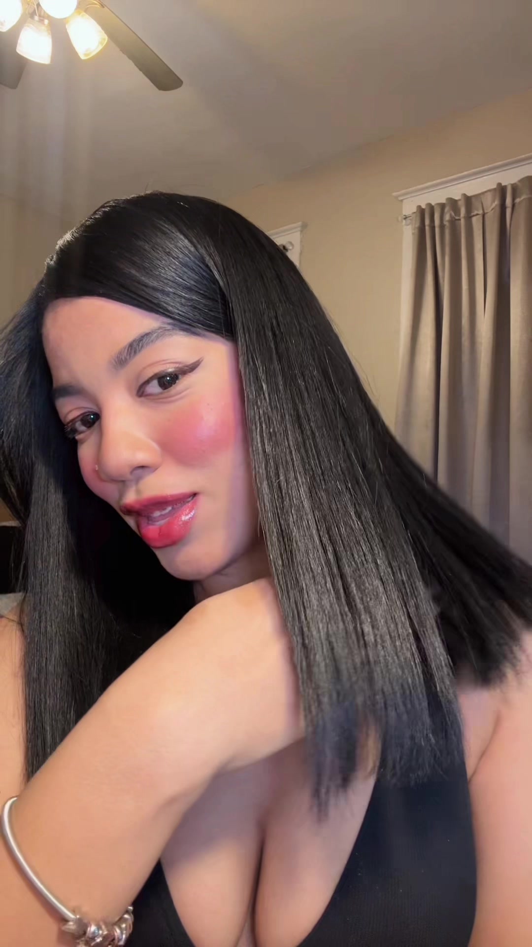 TikTok post by @lusmarmartinez7 for LG BEAUTY. Caption reads: [...] #koreanhaircare #hairtreatment @LGbeauty US.
