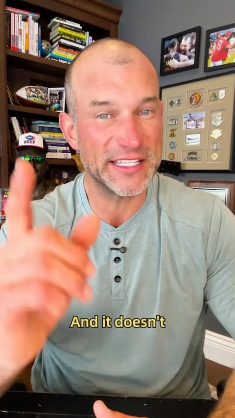 Instagram post by @joethomas73 for Unobravo. Caption reads: Want to watch the big game in Las Vegas this....