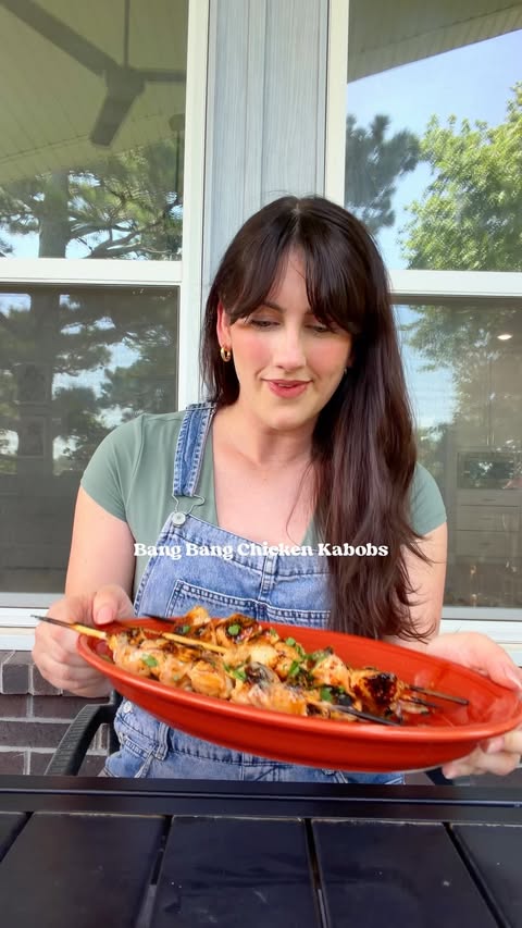 Instagram post by @hayherridge for ButcherBox. Caption reads: Bang Bang 🤯 The best chicken kabobs I’ve had.....