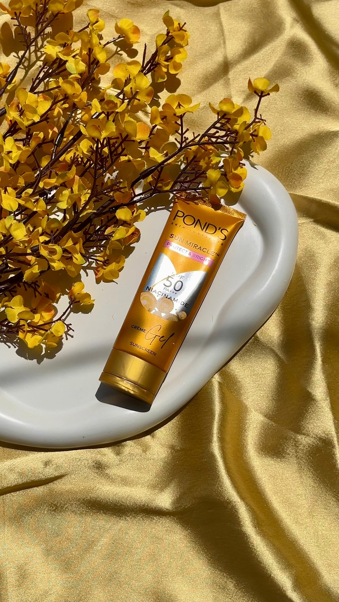 Instagram post by @taste_of_love_life for Viral Pitch. Caption reads: #ad Be sun-ready every day! 🌞 Protect your skin....