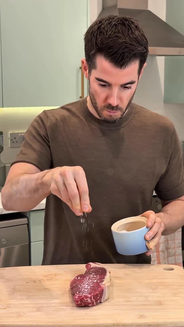 Instagram post by @johngs for Ocado. Caption reads: Creamy Mushroom Sauce Steaks – recipe below

For....