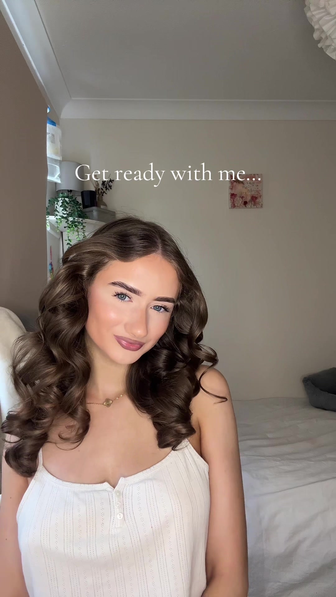 TikTok post by @lara_emily5 for Clomaná. Caption reads: [...] @MaybellineUK @Sculptedbyaimee @Clomaná....